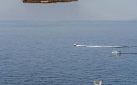Limnionas Infinity Cave Villa